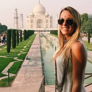 Meet your Posher, Maddie